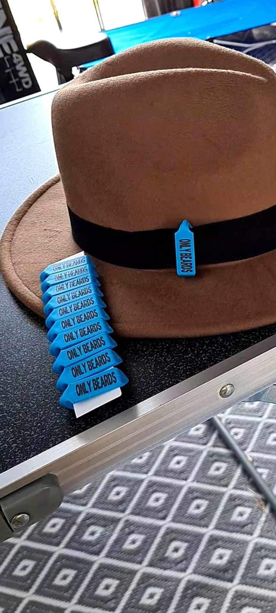 Hat Tag