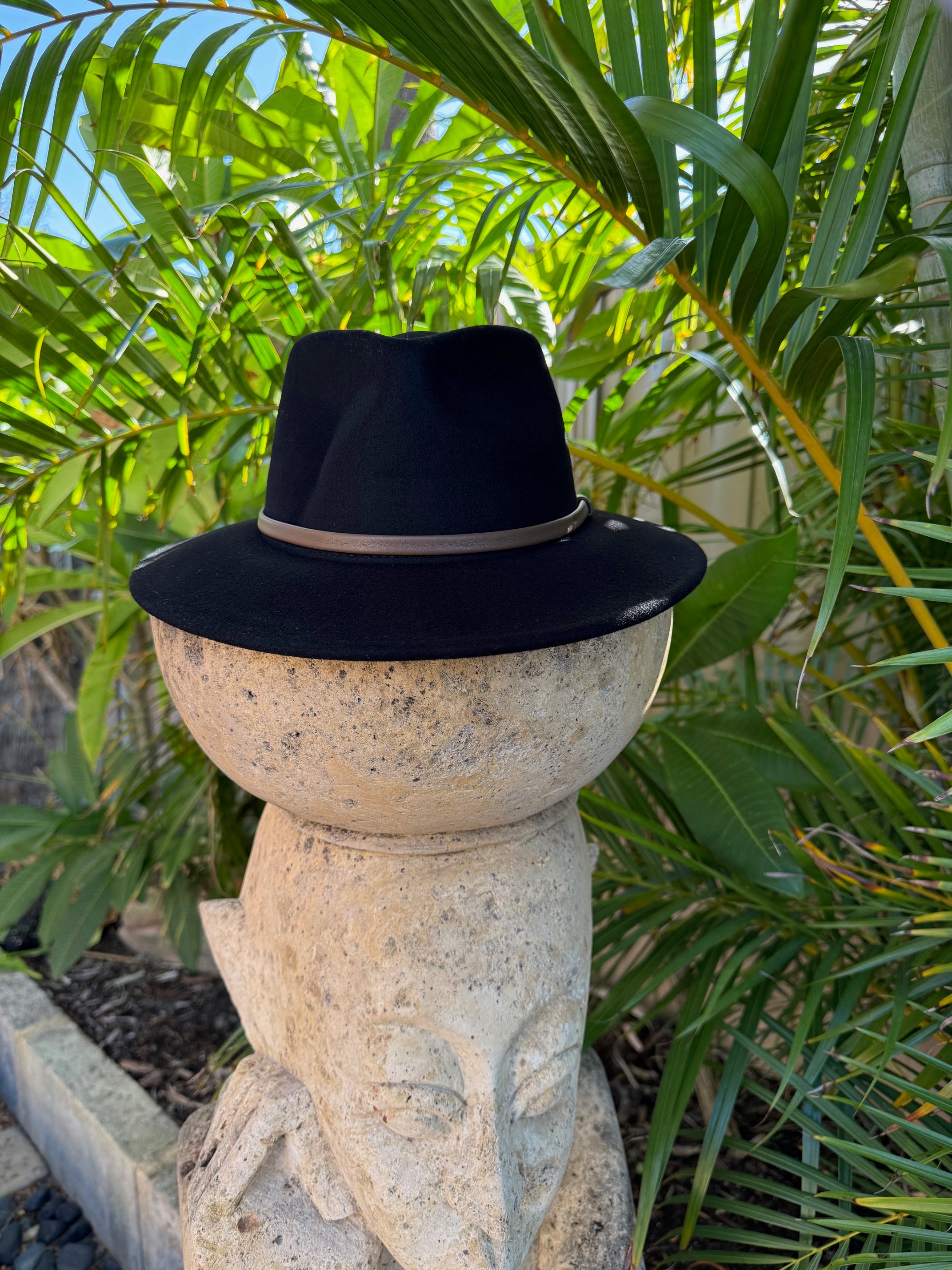 100% Wool Hat - Black